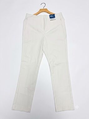NWT Old Navy Polished Pixie Skinny Pants 
Cream Size : 8
